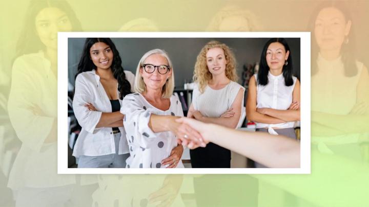 Un cadeau brillant lors de la cérémonie de mariage